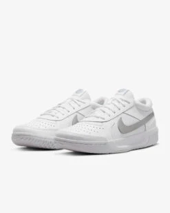Nike Court Zoom Lite 3 (Women's) - White/Metallic Silver (Available Size: 10.5) -Tennis Equipment Store DH1042 101 4